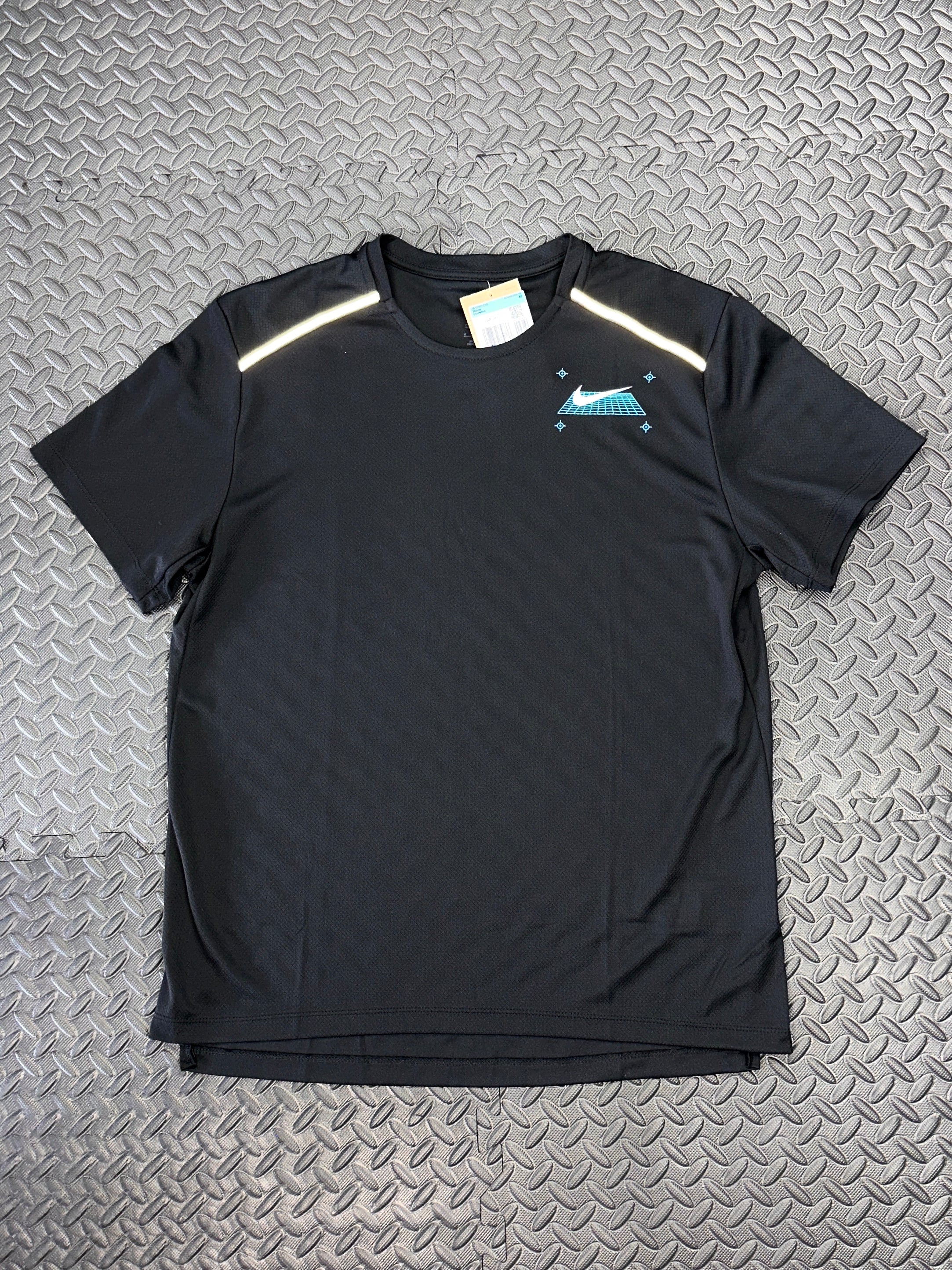 PERFORMANCE MILER T-SHIRT ‘BLACK’