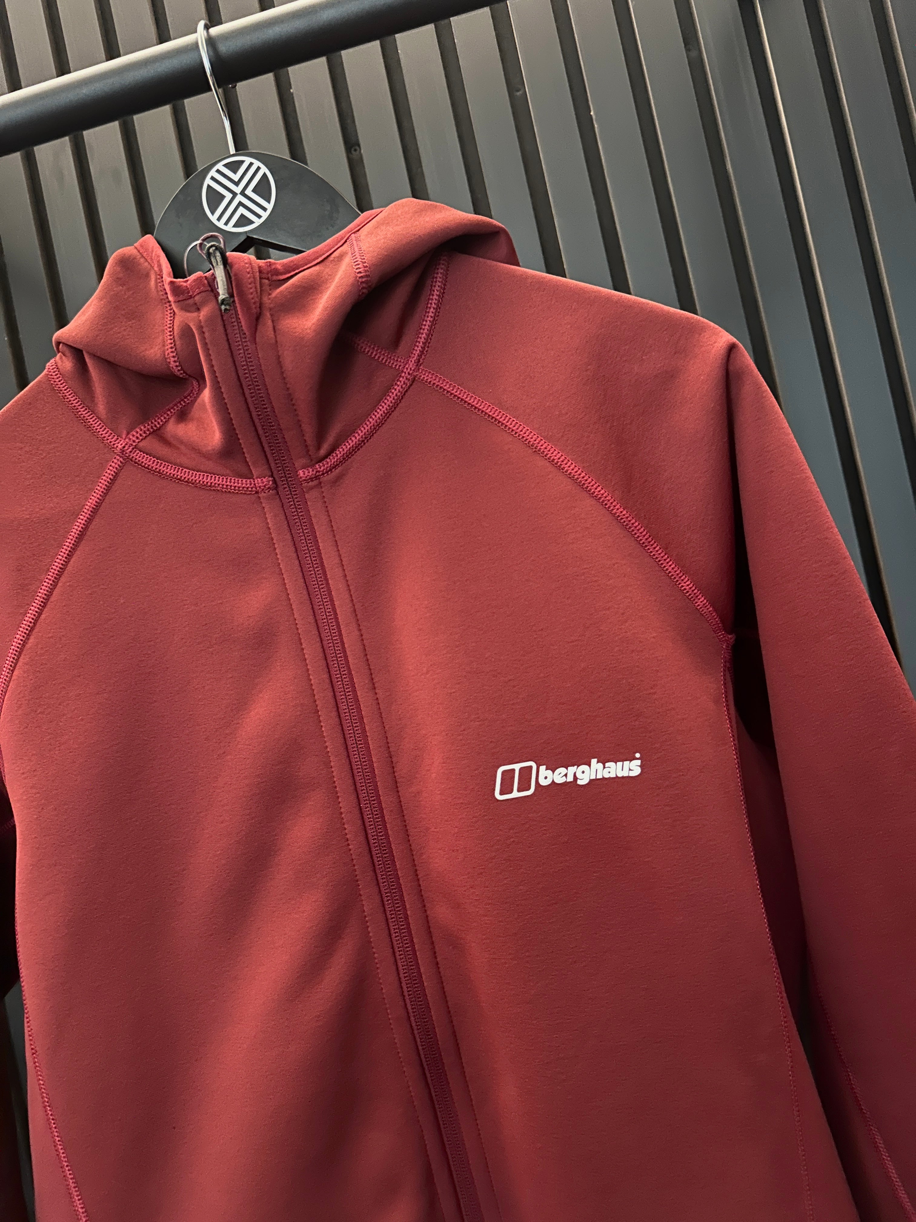 BERGHAUS ABBEYSTEAD HOODED FLEECE SYRAH RED