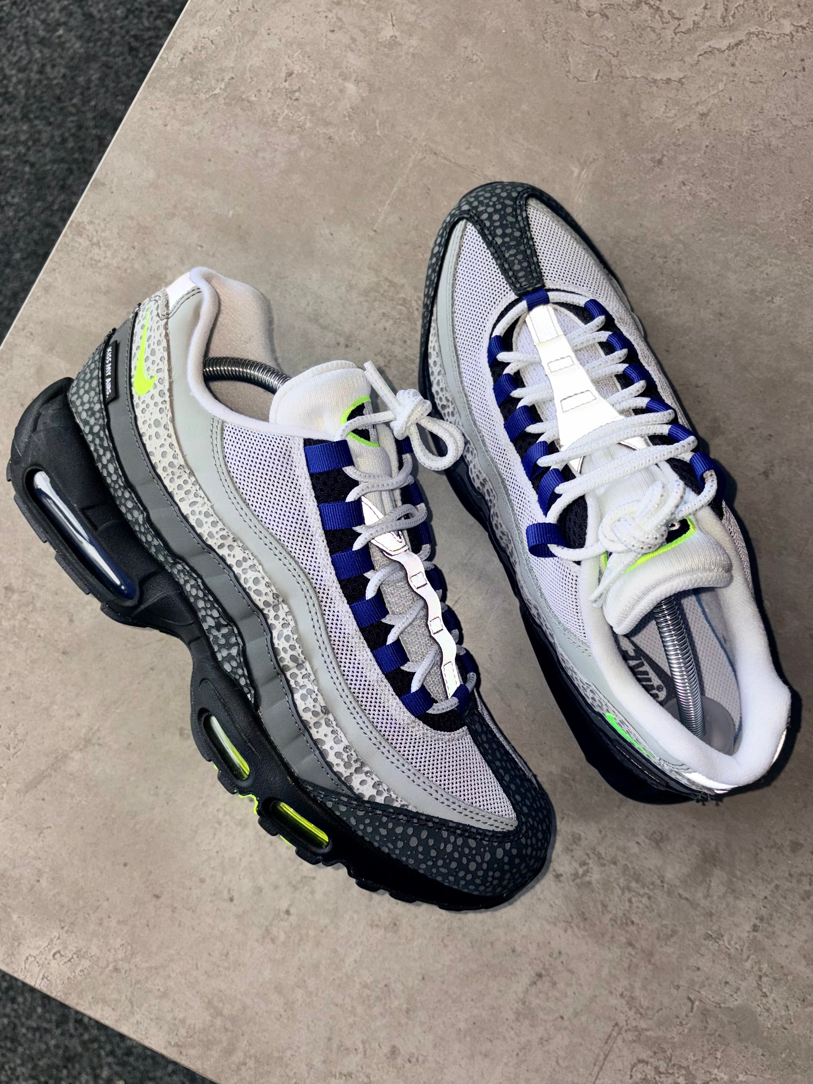 NIKE AIR MAX 95 KISS MY AIRS