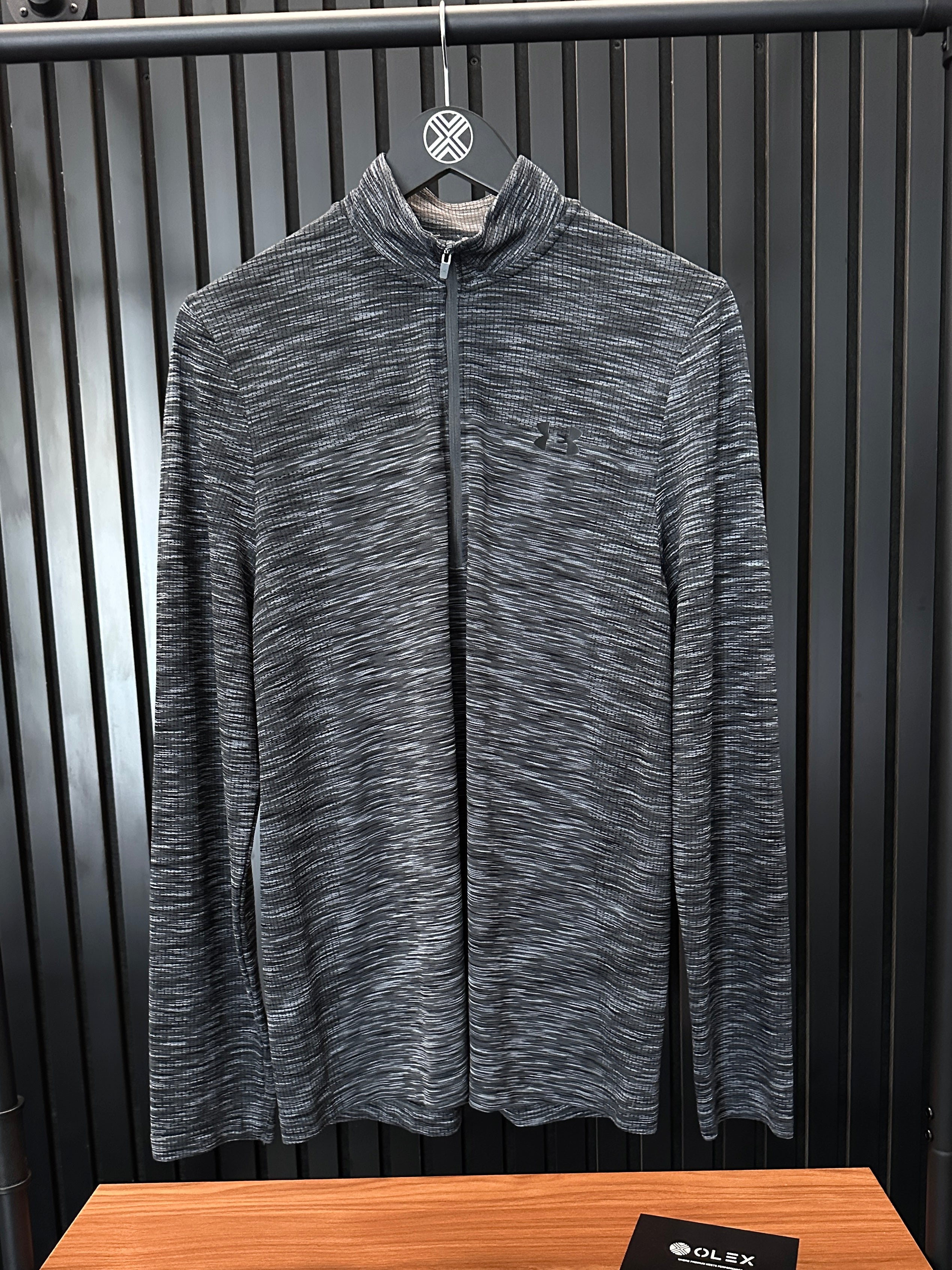 SEAMLESS HALF ZIP ‘CHARCOAL’